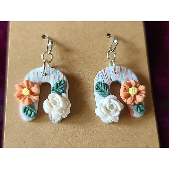 Polymer Clay Floral Dangling Earrings New - Picture 2 of 10